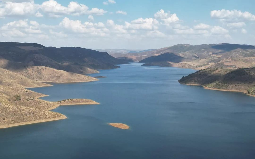 Casas do Planalto: O Renascer da Tradição no Coração do Douro Superior